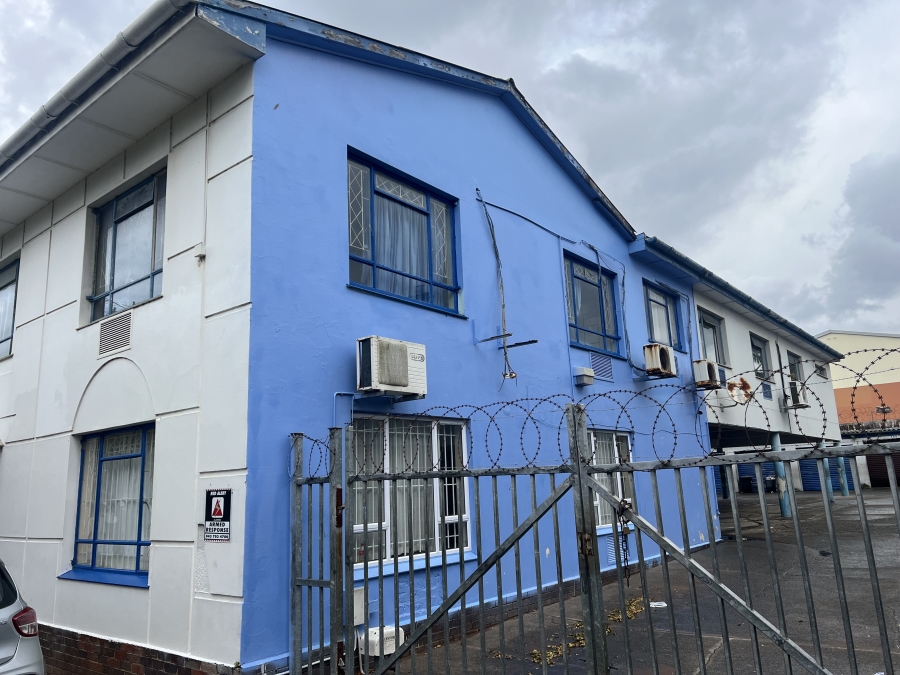 Commercial Property for Sale in Southernwood Eastern Cape